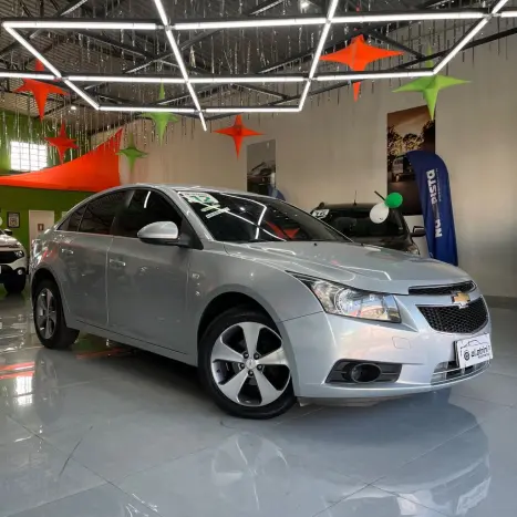 CHEVROLET Cruze Sedan 1.8 16V 4P LT ECOTEC FLEX AUTOMTICO, Foto 3