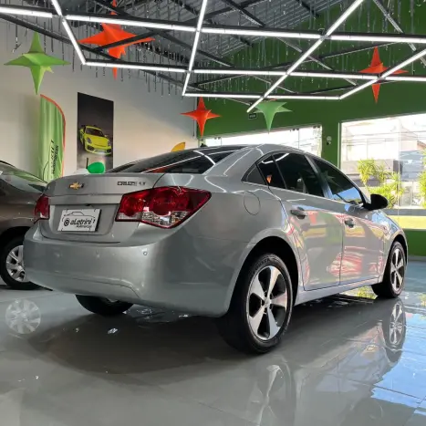 CHEVROLET Cruze Sedan 1.8 16V 4P LT ECOTEC FLEX AUTOMTICO, Foto 4