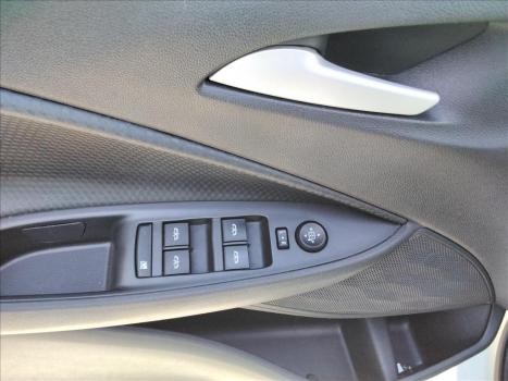 CHEVROLET Onix Hatch 1.0 4P FLEX LTZ TURBO AUTOMTICO, Foto 11