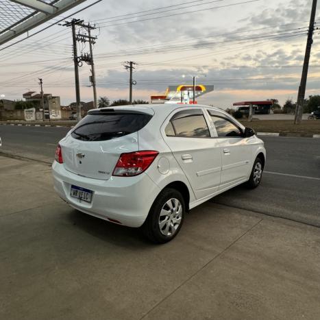 CHEVROLET Onix Hatch 1.0 4P FLEX LT, Foto 7