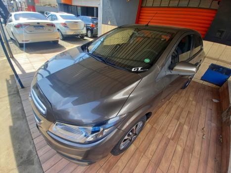 CHEVROLET Onix Hatch 1.4 4P FLEX LTZ, Foto 2