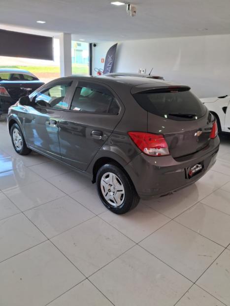 CHEVROLET Onix Hatch 1.0 4P FLEX LS, Foto 5