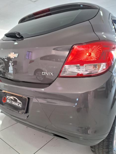 CHEVROLET Onix Hatch 1.0 4P FLEX LS, Foto 13