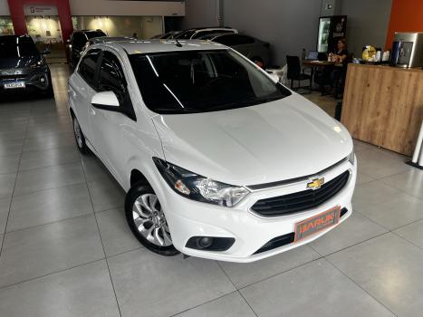 CHEVROLET Onix Hatch 1.4 4P FLEX LT, Foto 2