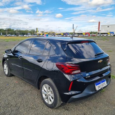 CHEVROLET Onix Hatch 1.0 4P FLEX LTZ TURBO, Foto 6