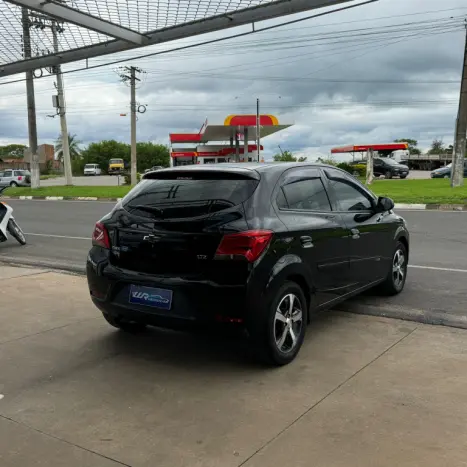 CHEVROLET Onix Hatch 1.4 4P FLEX LTZ AUTOMTICO, Foto 7