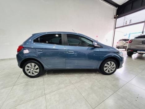 CHEVROLET Onix Hatch 1.4 4P FLEX LT, Foto 3