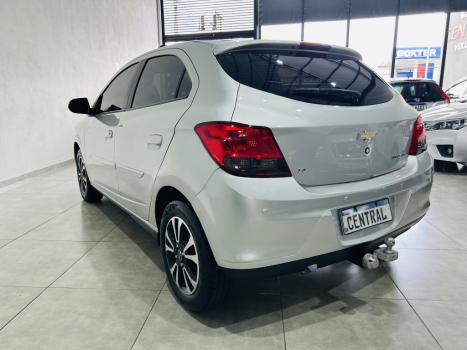 CHEVROLET Onix Hatch 1.4 4P FLEX LTZ, Foto 7