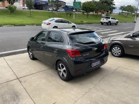 CHEVROLET Onix Hatch 1.4 4P FLEX LTZ, Foto 6