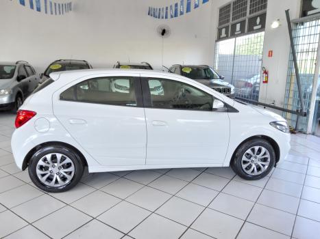 CHEVROLET Onix Hatch 1.4 4P FLEX LT AUTOMTICO, Foto 3