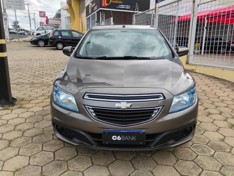 CHEVROLET Onix Hatch 1.4 4P FLEX LT, Foto 2