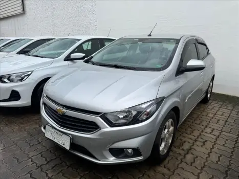 CHEVROLET Onix Hatch 1.4 4P FLEX LT, Foto 2