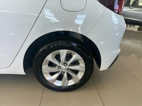 CHEVROLET Onix Hatch 1.0 4P FLEX LT TURBO AUTOMTICO, Foto 12