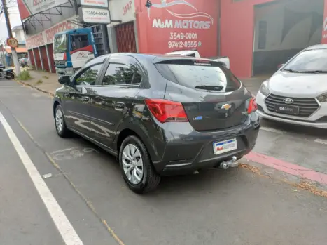 CHEVROLET Onix Hatch 1.4 4P FLEX LT, Foto 2