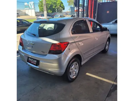CHEVROLET Onix Hatch 1.0 4P FLEX LT, Foto 6