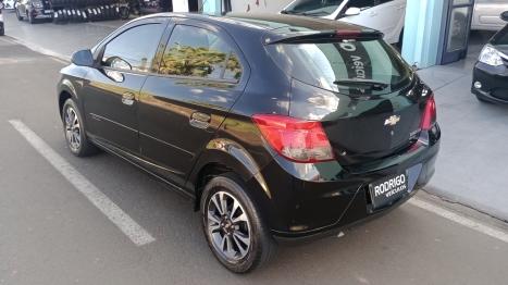 CHEVROLET Onix Hatch 1.4 4P FLEX LTZ, Foto 5