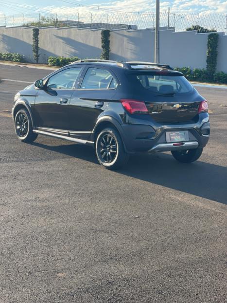 CHEVROLET Onix Hatch 1.4 4P FLEX ACTIV AUTOMTICO, Foto 7