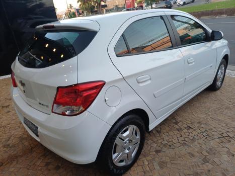 CHEVROLET Onix Hatch 1.0 4P FLEX LT, Foto 6