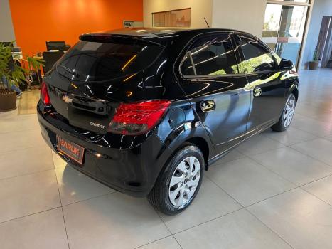 CHEVROLET Onix Hatch 1.4 4P FLEX LT, Foto 9