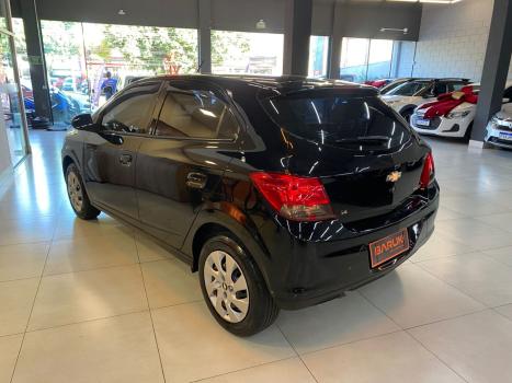 CHEVROLET Onix Hatch 1.4 4P FLEX LT, Foto 10