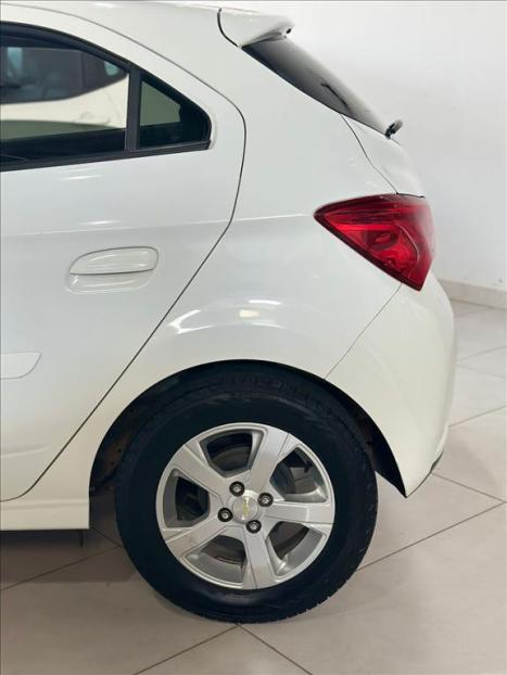 CHEVROLET Onix Hatch 1.4 4P FLEX LT AUTOMTICO, Foto 9