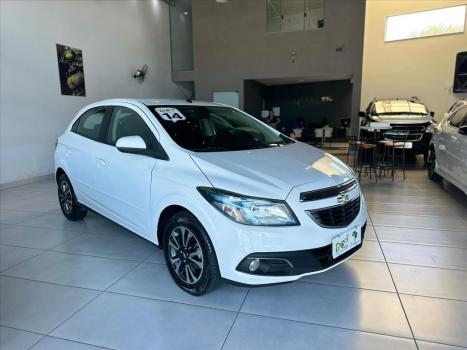 CHEVROLET Onix Hatch 1.4 4P FLEX LTZ, Foto 3