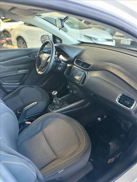 CHEVROLET Onix Hatch 1.4 4P FLEX LTZ, Foto 6