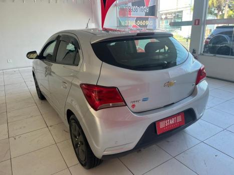 CHEVROLET Onix Hatch 1.4 4P FLEX LT AUTOMTICO, Foto 4