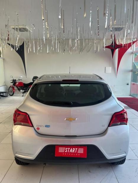 CHEVROLET Onix Hatch 1.4 4P FLEX LT AUTOMTICO, Foto 6
