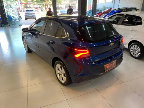 CHEVROLET Onix Hatch 1.0 12V 4P FLEX PREMIER 2 TURBO AUTOMTICO, Foto 5