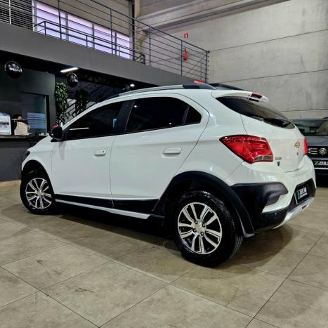 CHEVROLET Onix Hatch 1.4 4P FLEX ACTIV AUTOMTICO, Foto 5