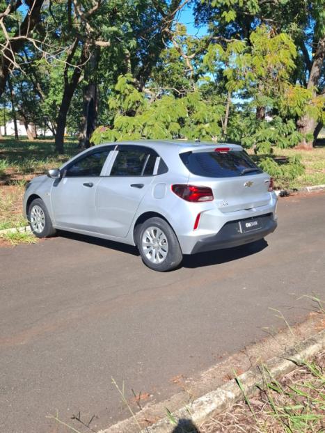 CHEVROLET Onix Hatch 1.0 12V 4P FLEX TURBO AUTOMTICO, Foto 3