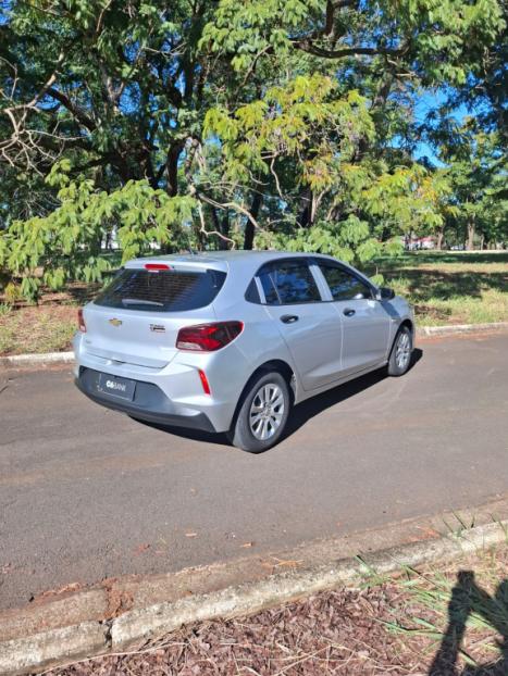 CHEVROLET Onix Hatch 1.0 12V 4P FLEX TURBO AUTOMTICO, Foto 4