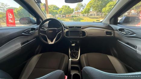 CHEVROLET Onix Hatch 1.4 4P FLEX LT, Foto 9