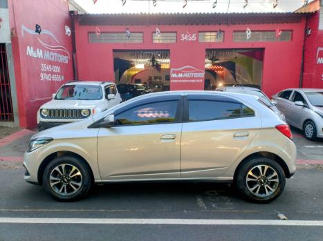 CHEVROLET Onix Hatch 1.4 4P FLEX LTZ, Foto 5
