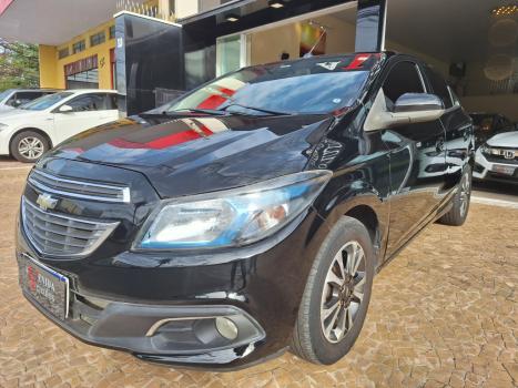 CHEVROLET Onix Hatch 1.4 4P FLEX LTZ, Foto 3