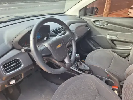 CHEVROLET Onix Hatch 1.4 4P FLEX LTZ, Foto 9