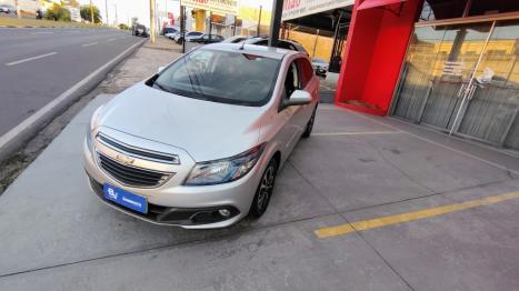 CHEVROLET Onix Hatch 1.4 4P FLEX LTZ, Foto 3