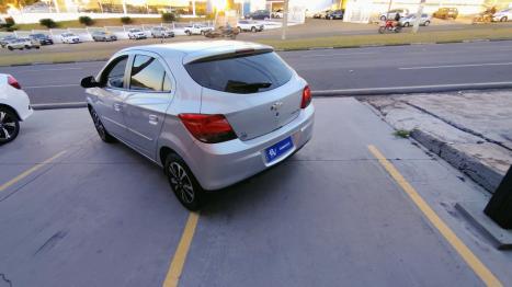 CHEVROLET Onix Hatch 1.4 4P FLEX LTZ, Foto 6