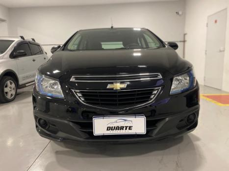 CHEVROLET Onix Hatch 1.4 4P FLEX LT, Foto 2