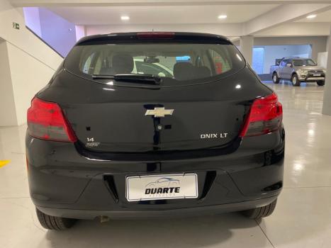 CHEVROLET Onix Hatch 1.4 4P FLEX LT, Foto 5