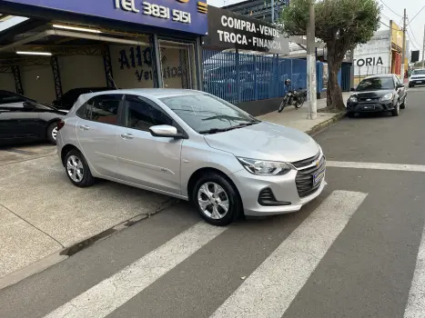 CHEVROLET Onix Hatch 1.0 4P FLEX TURBO, Foto 5