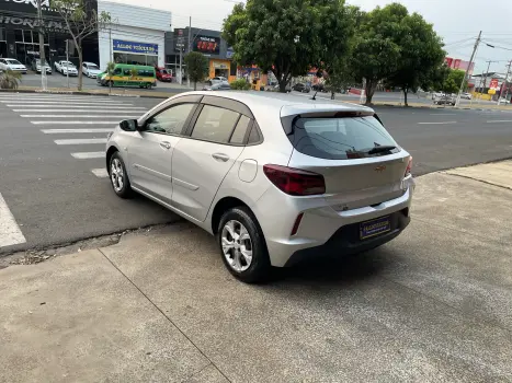 CHEVROLET Onix Hatch 1.0 4P FLEX TURBO, Foto 6