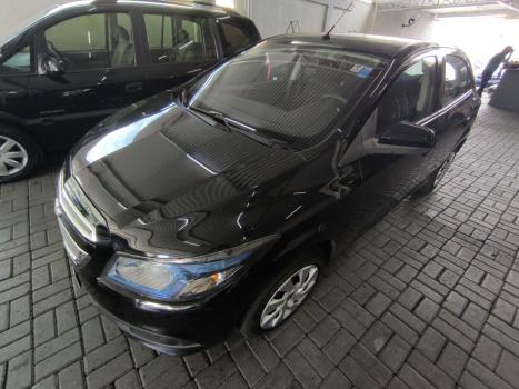 CHEVROLET Onix Hatch 1.4 4P FLEX LT, Foto 2