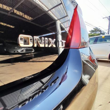 CHEVROLET Onix Hatch 1.4 4P FLEX LT, Foto 7