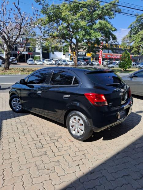 CHEVROLET Onix Hatch 1.0 4P FLEX JOY, Foto 5