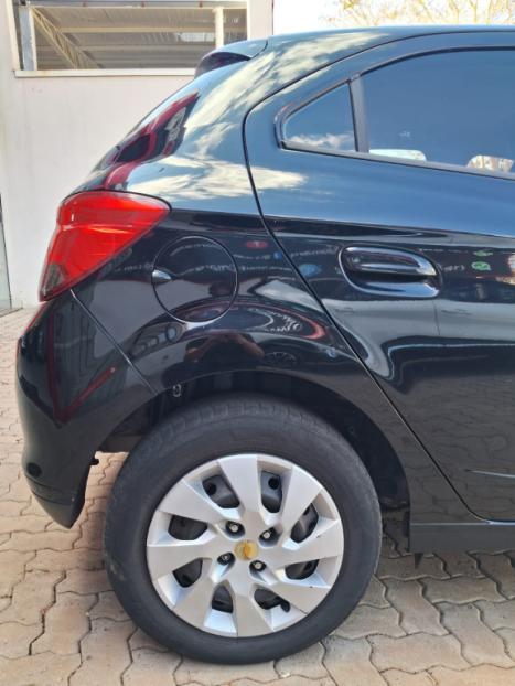 CHEVROLET Onix Hatch 1.4 4P FLEX LT, Foto 7