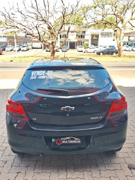 CHEVROLET Onix Hatch 1.4 4P FLEX LT, Foto 9