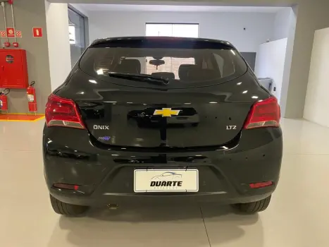 CHEVROLET Onix Hatch 1.4 4P FLEX LTZ AUTOMTICO, Foto 5
