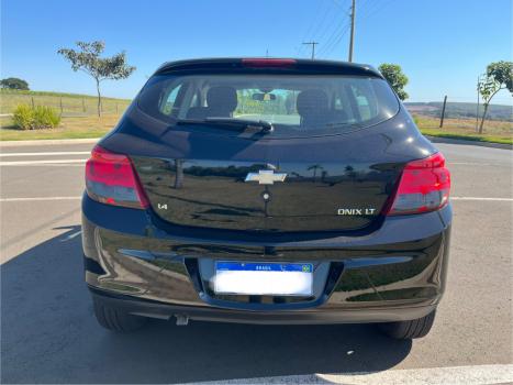CHEVROLET Onix Hatch 1.4 4P FLEX LT, Foto 4